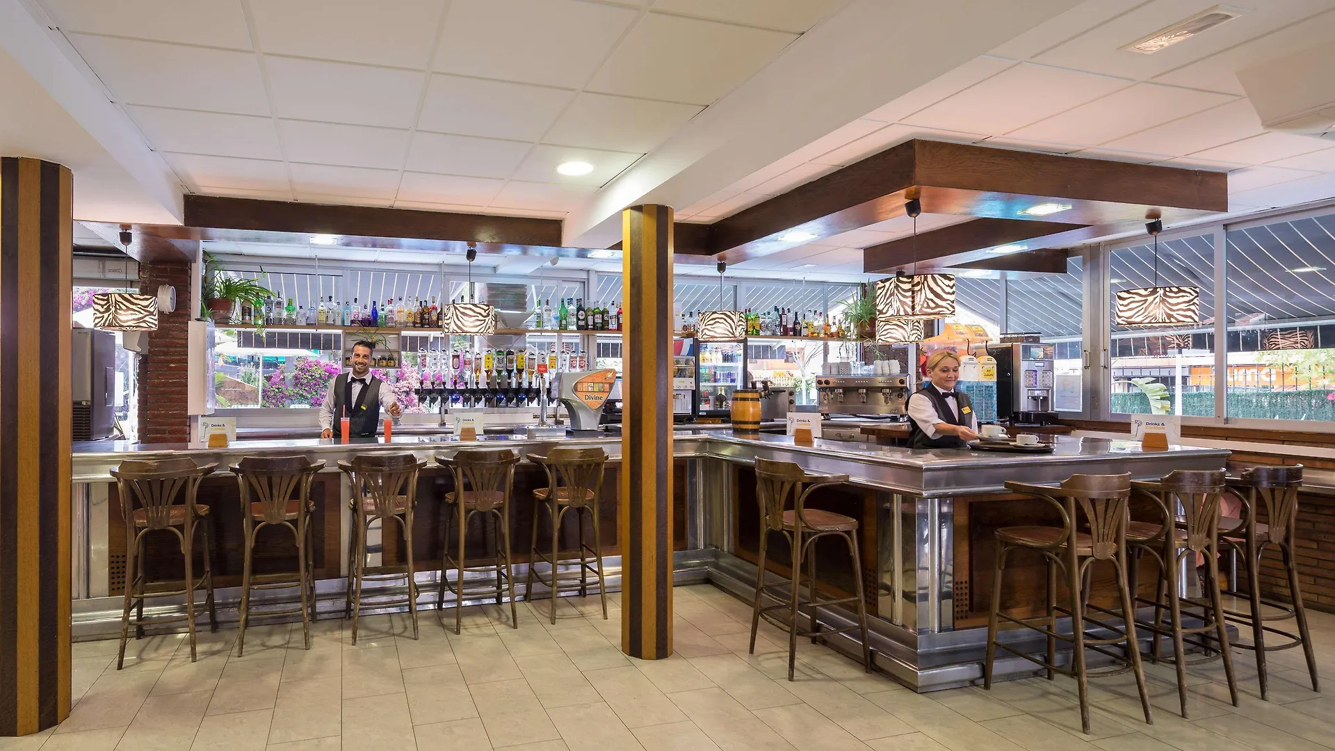 *** Hotel Htop Palm Beach & Spa #Htopenjoy Lloret de Mar Spanje