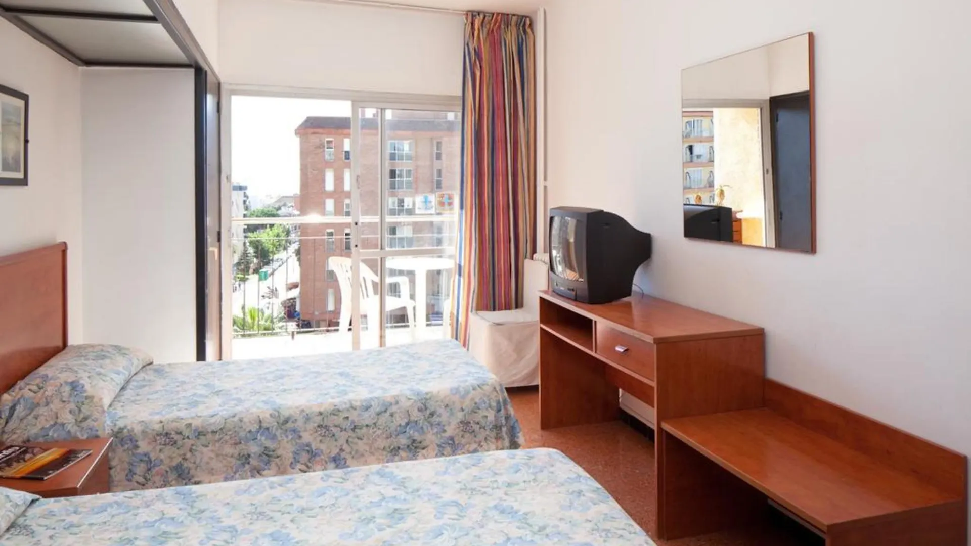 Htop Palm Beach & Spa #Htopenjoy Lloret de Mar Hotel